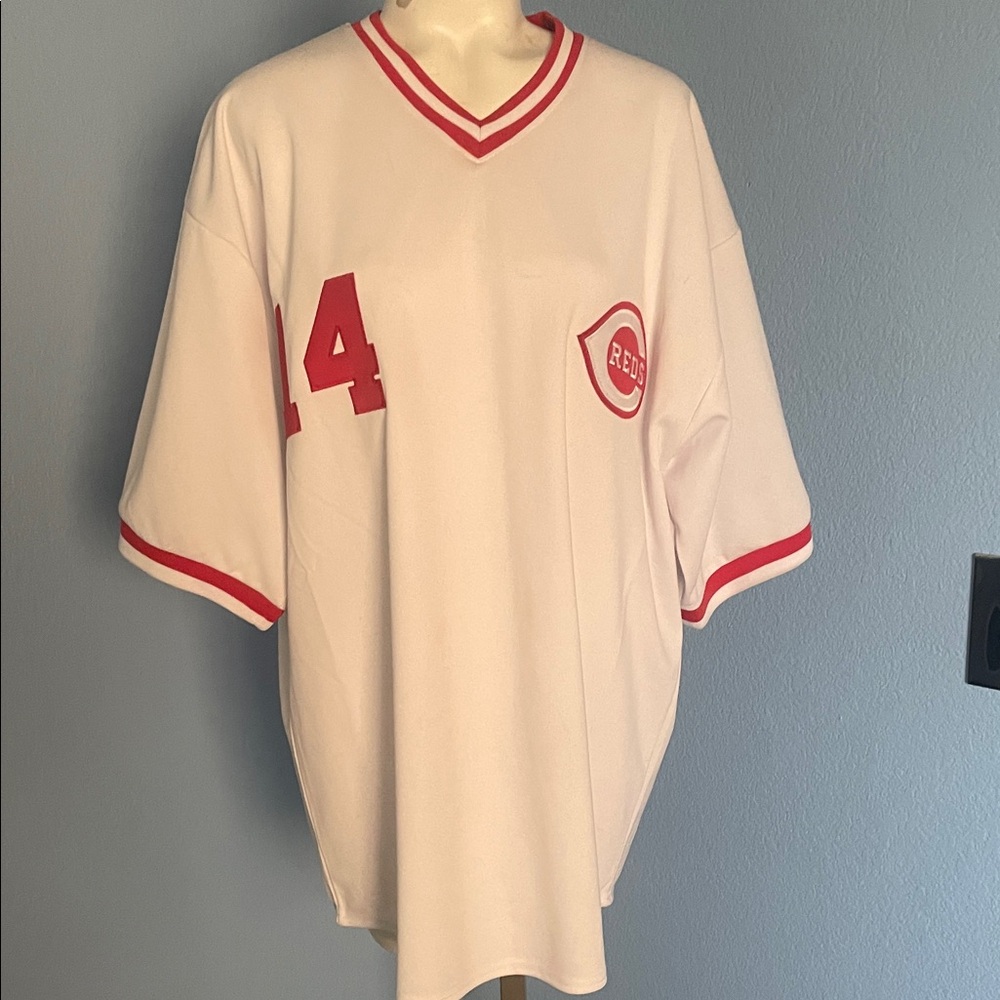 Pete Rose, Big Red Machine, 1970s replica Cincinnati Reds Men’s XL Jersey